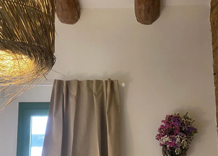 Les Filles Hotell Deltebre